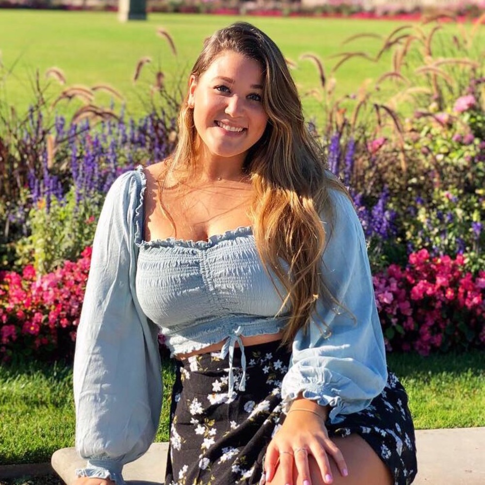 Meet your Posher, Carly